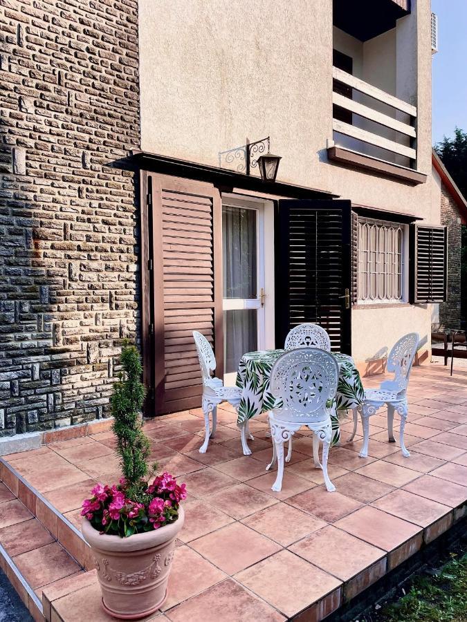 Villa Rozsa Nyaralohaz Balatonboglár Exterior foto
